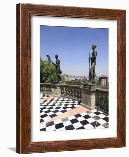 El Castillo De Chapultepec (Chapultepec Castle), Chapultepec Park, Chapultepec, Mexico City, Mexico-Wendy Connett-Framed Photographic Print