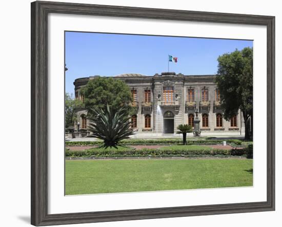 El Castillo De Chapultepec (Chapultepec Castle), Chapultepec Park, Chapultepec, Mexico City, Mexico-Wendy Connett-Framed Photographic Print