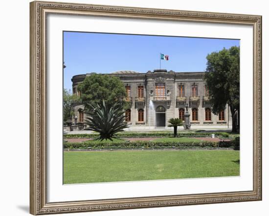 El Castillo De Chapultepec (Chapultepec Castle), Chapultepec Park, Chapultepec, Mexico City, Mexico-Wendy Connett-Framed Photographic Print