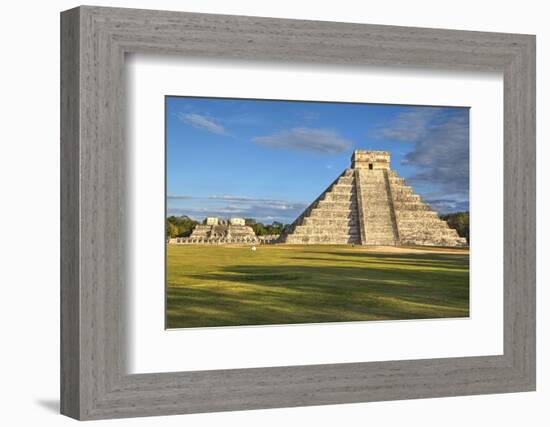 El Castillo (Pyramid of Kulkulcan), Chichen Itza, Yucatan, Mexico, North America-Richard Maschmeyer-Framed Photographic Print