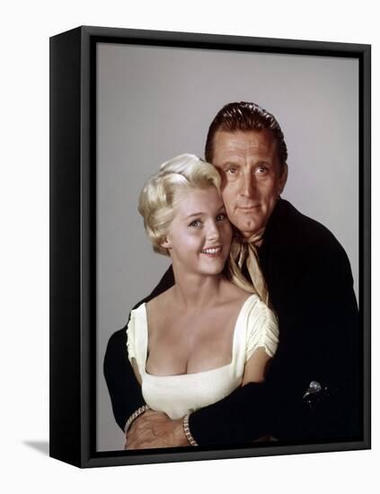 El Perdido (The Last Sunset) by Robert Aldrich with Carol Lynley and Kirk Douglas, 1961 (photo)-null-Framed Stretched Canvas