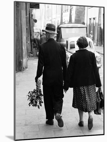 Elderly Polish Couple Walking Hand in Hand-Paul Schutzer-Mounted Photographic Print