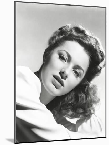 Eleanor Parker, Ca. Mid-1940s-null-Mounted Photo