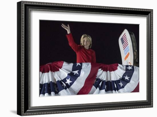 Election 2016 Clinton-Andrew Harnik-Framed Photographic Print