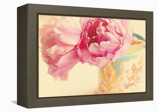 Elegant Vase-Sarah Gardner-Framed Premier Image Canvas