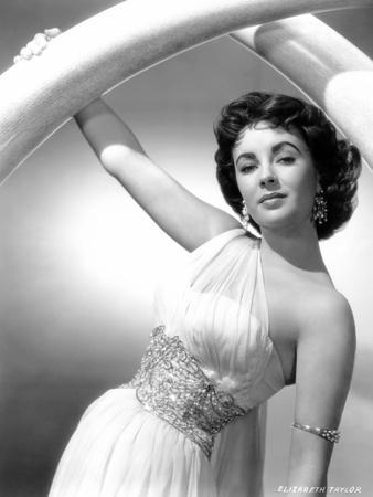 Elephant Walk, Elizabeth Taylor, in a Dress by Edith Head, 1954 Photo |  Art.com