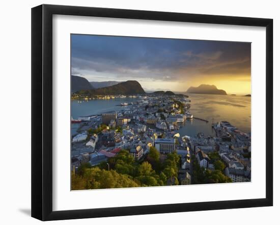 Elevated View over Alesund at Sunset, Sunnmore, More Og Romsdal, Norway-Doug Pearson-Framed Photographic Print