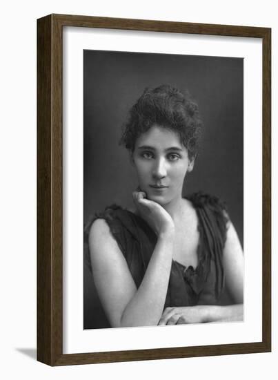 Elizabeth Robins (1862-195), American Actress, Playwright, Novelist, and Suffragette, 1893-W&d Downey-Framed Photographic Print