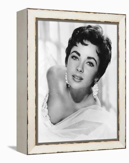 Elizabeth Taylor, 1954-null-Framed Stretched Canvas