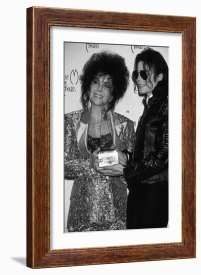 Elizabeth Taylor and Michael Jackson-null-Framed Art Print