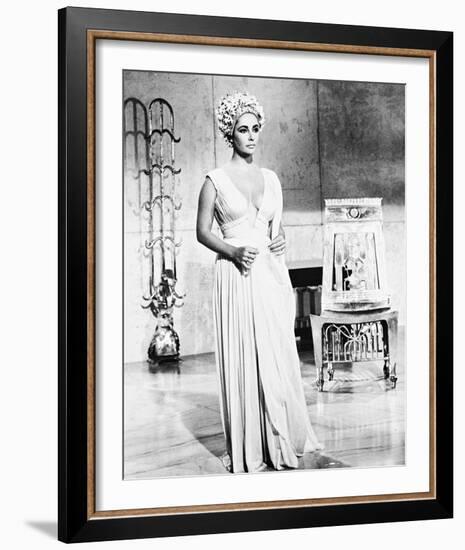 Elizabeth Taylor - Cleopatra-null-Framed Photo