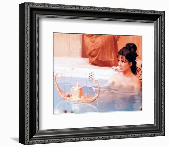 Elizabeth Taylor - Cleopatra-null-Framed Photo