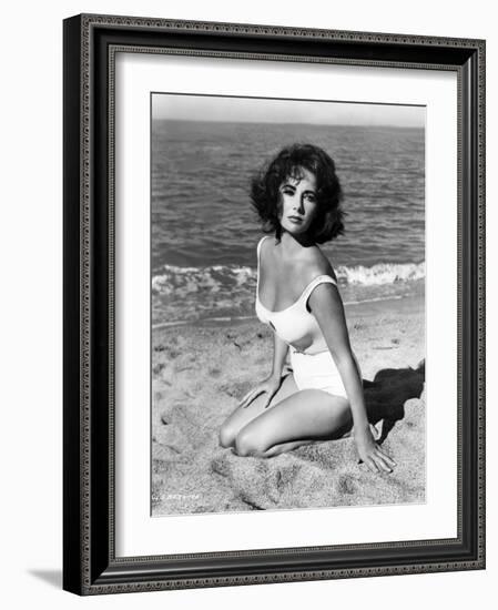 Elizabeth Taylor in 'Suddenly, Last Summer', 1959 (b/w photo)-American Photographer-Framed Photo