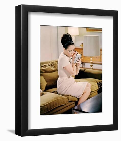 Elizabeth Taylor, The V.I.P.s (1963)-null-Framed Photo