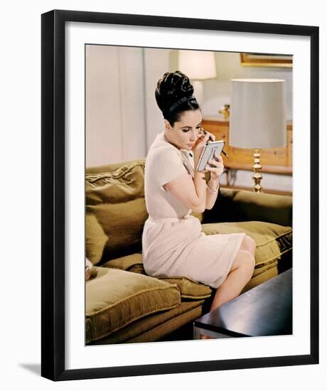 Elizabeth Taylor, The V.I.P.s (1963)-null-Framed Photo