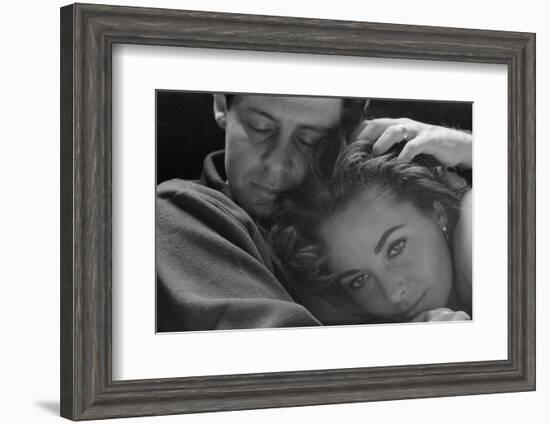 Elizabeth Taylor with husband Eddie Fisher, c.1960-Toni Frissell-Framed Photographic Print