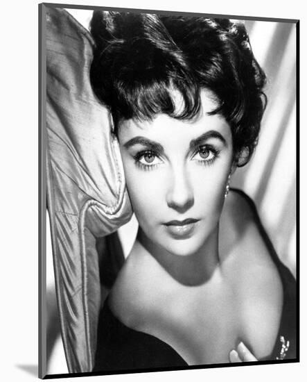 Elizabeth Taylor-null-Mounted Photo