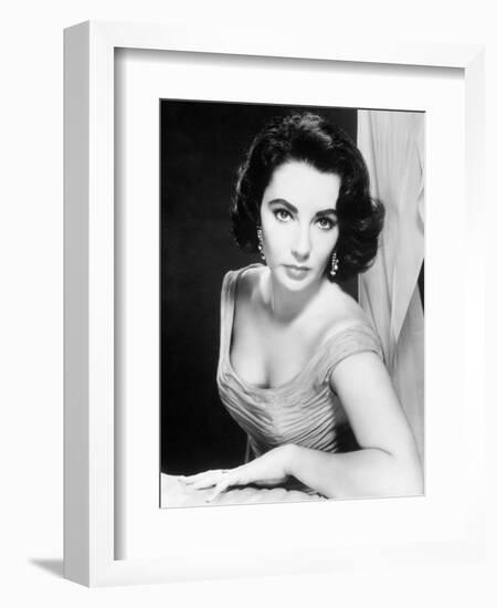 Elizabeth Taylor-null-Framed Photographic Print