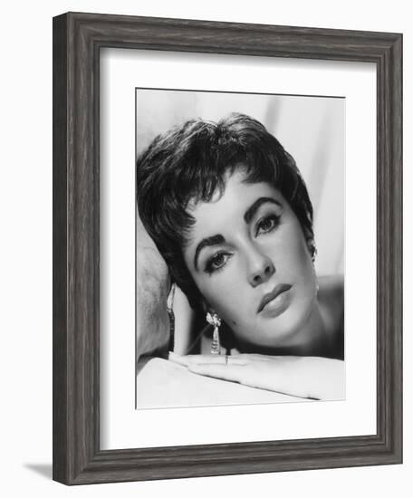 Elizabeth Taylor-null-Framed Photographic Print