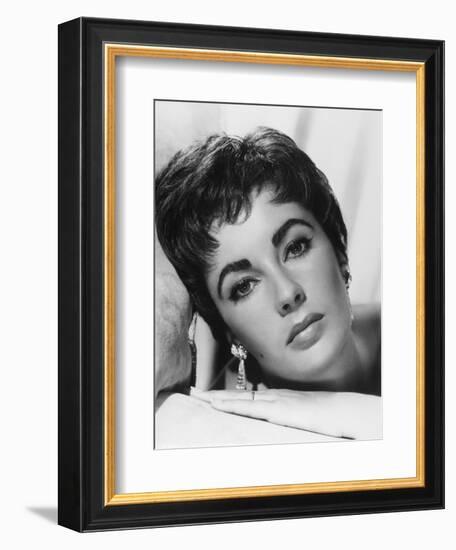 Elizabeth Taylor-null-Framed Photographic Print