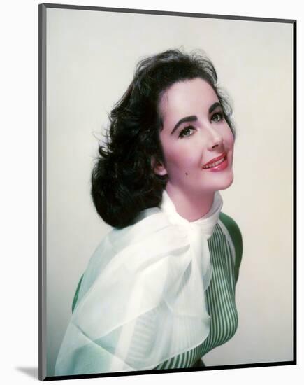 Elizabeth Taylor-null-Mounted Photo