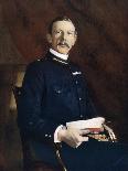 Lieutenant General Sir Robert Low, 1900-Elliott & Fry-Giclee Print