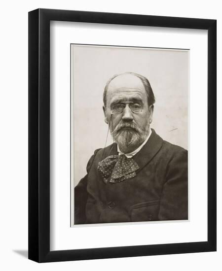 Emile Zola en 1902-Emile Zola-Framed Giclee Print