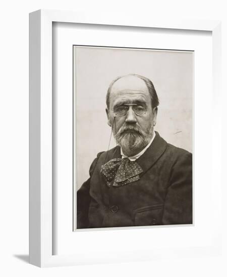 Emile Zola en 1902-Emile Zola-Framed Giclee Print