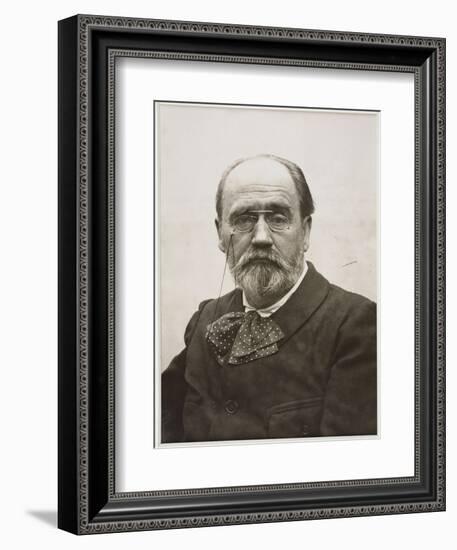 Emile Zola en 1902-Emile Zola-Framed Giclee Print