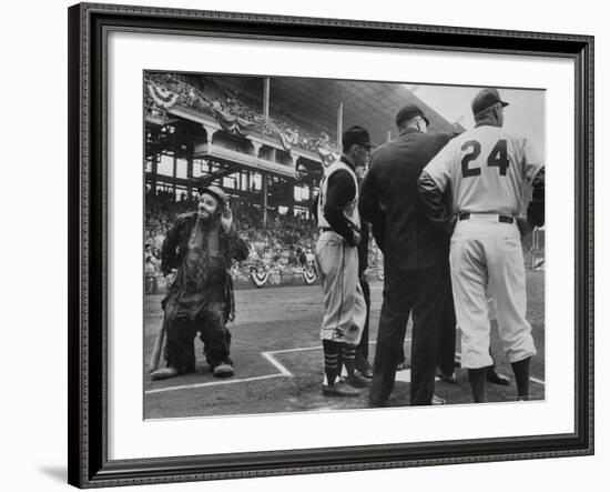 Emmet Kelly at Dodgers Game as Pirates Player Dick Groat and Dodger Manager Walter Alston confer-Yale Joel-Framed Premium Photographic Print