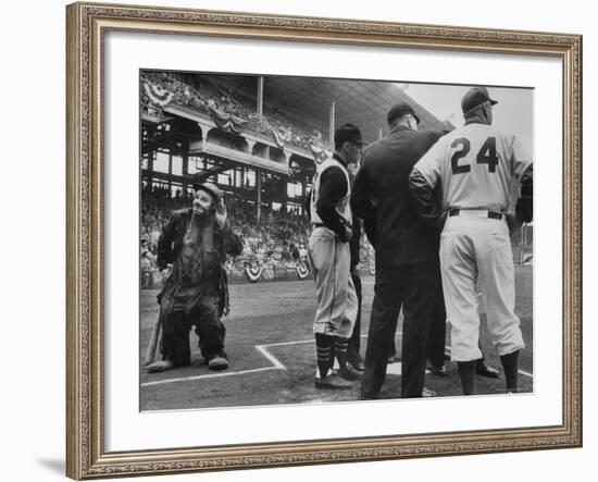 Emmet Kelly at Dodgers Game as Pirates Player Dick Groat and Dodger Manager Walter Alston confer-Yale Joel-Framed Premium Photographic Print