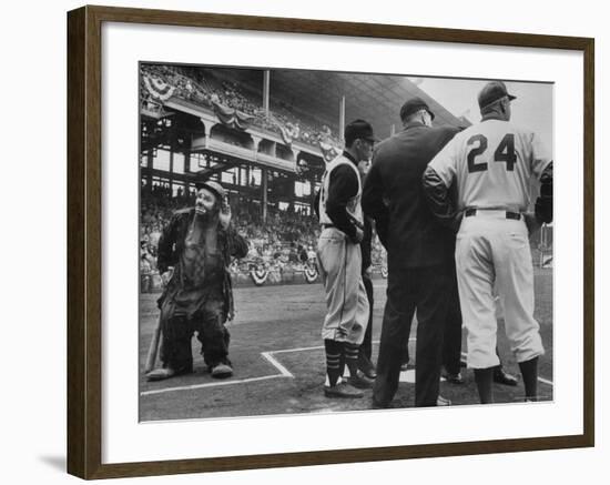 Emmet Kelly at Dodgers Game as Pirates Player Dick Groat and Dodger Manager Walter Alston confer-Yale Joel-Framed Premium Photographic Print