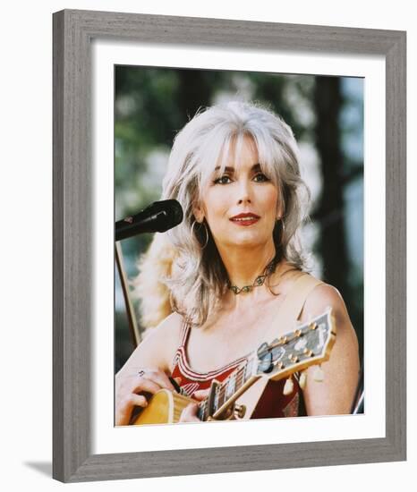 Emmylou Harris-null-Framed Photo