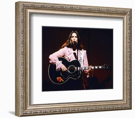 Emmylou Harris-null-Framed Photo