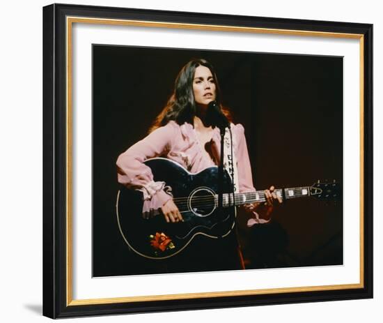 Emmylou Harris-null-Framed Photo