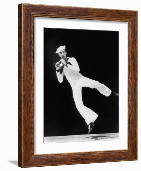 En Suivant La Flotte Follow the Fleet De Marksandrich Avec Fred Astaire, 1936-null-Framed Photo