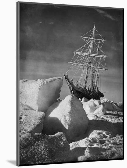 Endurance Trapped in Ice-Frank Hurley-Mounted Photographic Print