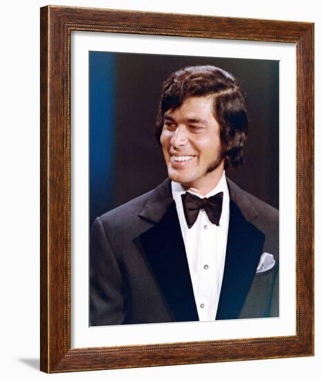 Engelbert Humperdinck-null-Framed Photo