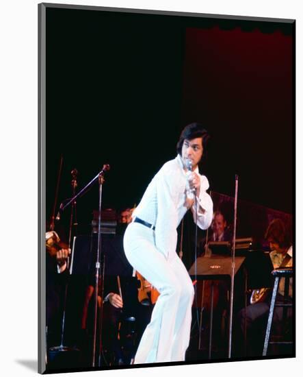 Engelbert Humperdinck-null-Mounted Photo