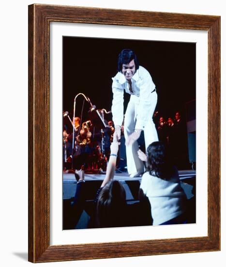 Engelbert Humperdinck-null-Framed Photo