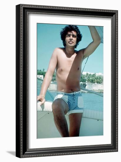 Engelbert Humperdinck-null-Framed Photo