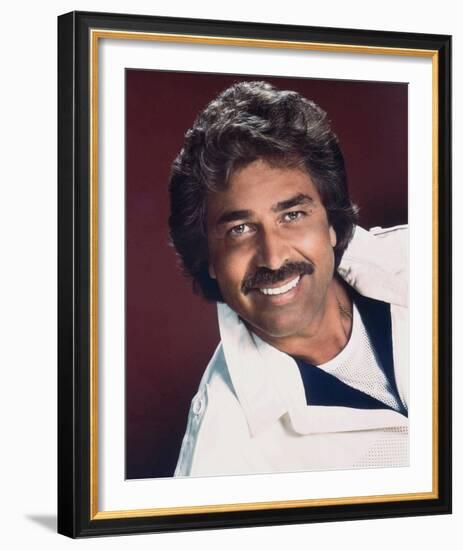 Engelbert Humperdinck-null-Framed Photo