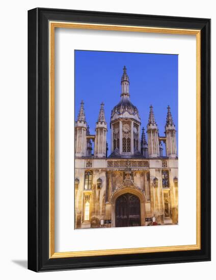 England, Cambridgeshire, Cambridge, King's College-Steve Vidler-Framed Photographic Print
