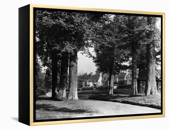 England, Chenies-Fred Musto-Framed Premier Image Canvas