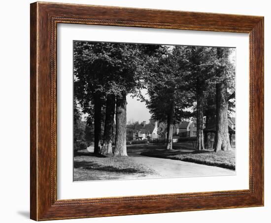 England, Chenies-Fred Musto-Framed Photographic Print