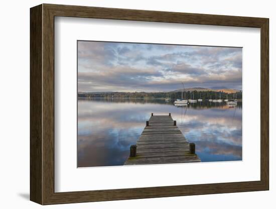England, Cumbria, Lake District, Windermere, Wooden Jetty-Steve Vidler-Framed Photographic Print