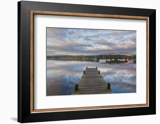 England, Cumbria, Lake District, Windermere, Wooden Jetty-Steve Vidler-Framed Photographic Print