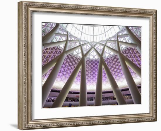 England, London, Kings Cross Train Station-Steve Vidler-Framed Photographic Print