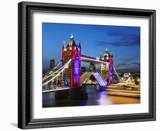 England, London, Southwark, Tower Bridge-Steve Vidler-Framed Photographic Print