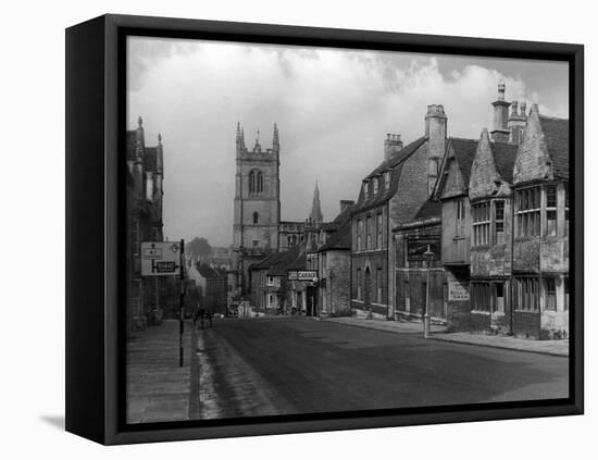 England, Stamford-null-Framed Premier Image Canvas